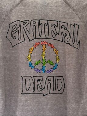 Grateful Dead Gray Tee with Rainbow Bear Peace Sign